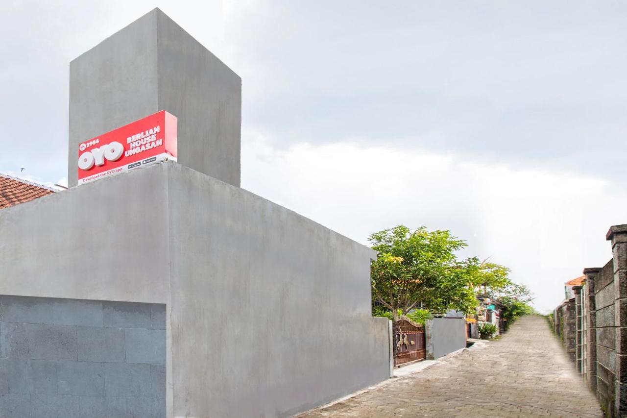 Oyo 2984 Berlian House Ungasan Hotell Jimbaran Eksteriør bilde
